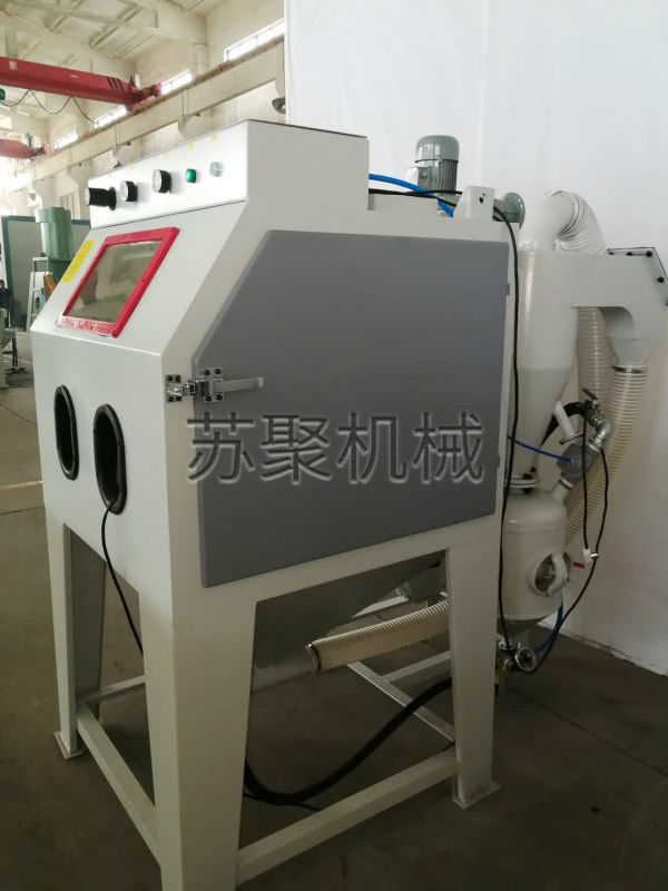 手動加壓式噴砂機(jī)